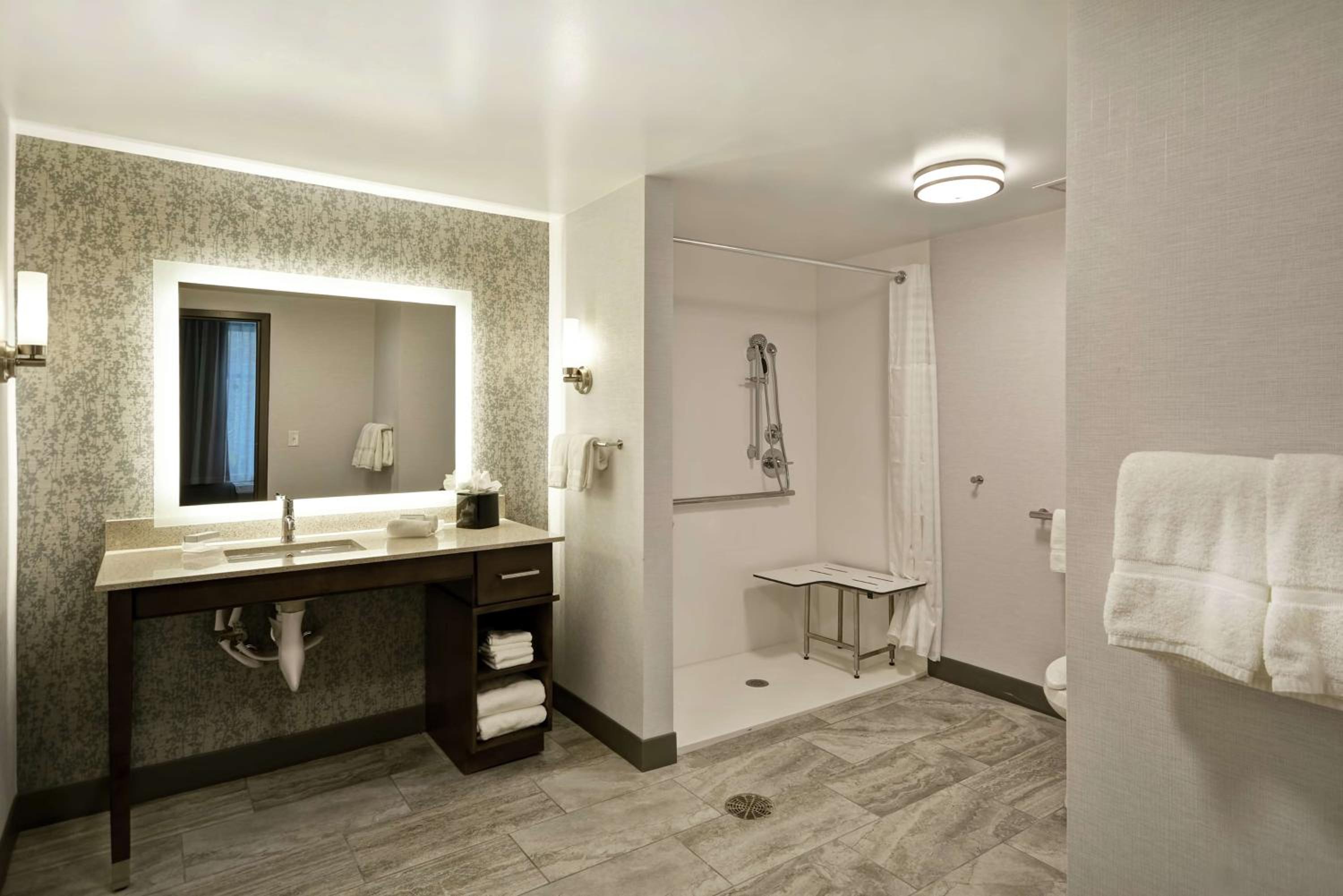 homewood suites by hilton detroit