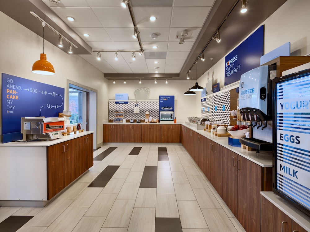 hol inn exp and suites salem north keizer