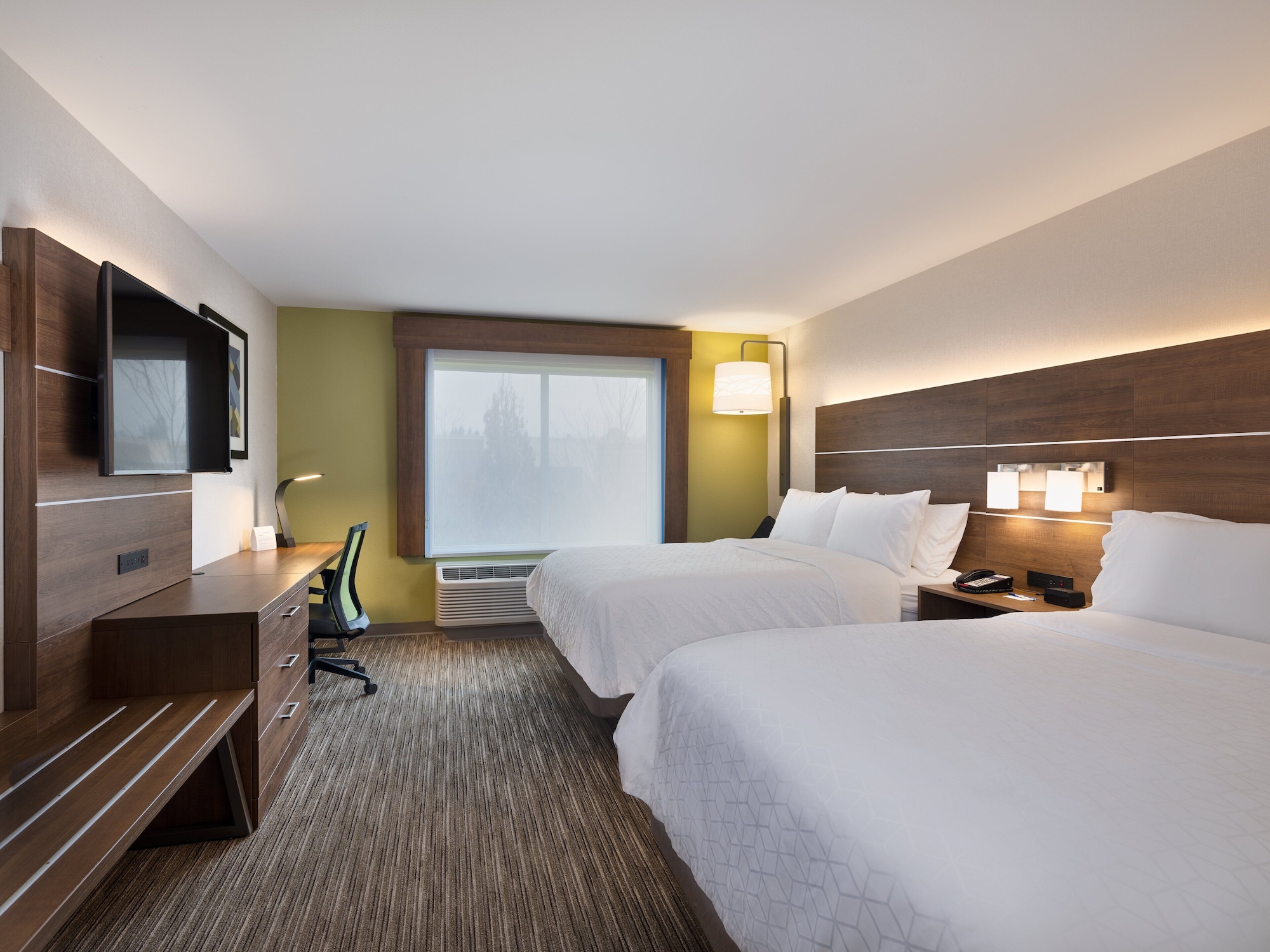 hol inn exp and suites salem north keizer