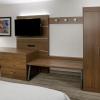hol inn exp and suites salem north keizer