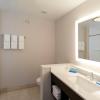 hol inn exp and suites salem north keizer
