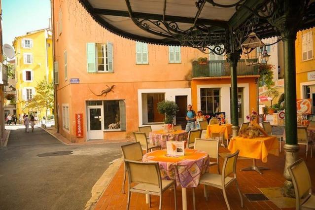 skylark bed and breakfast