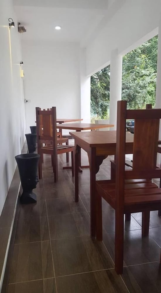 asharo sigiriya villa