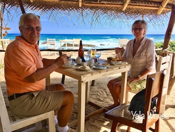 yala waves beach resort