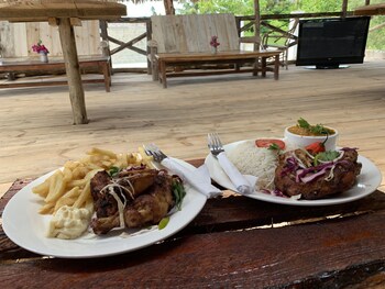 new jambo bungalows hostel