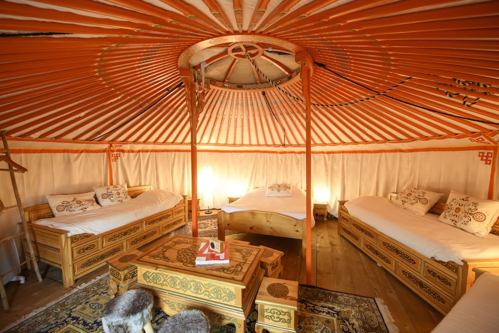 yourte oulan bator le village des templiers