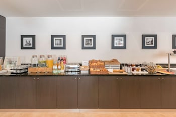 hilton garden inn munich city centre west germany