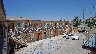 rosa bell motel los angeles