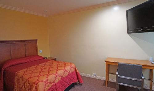 rosa bell motel los angeles