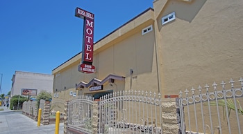 rosa bell motel los angeles