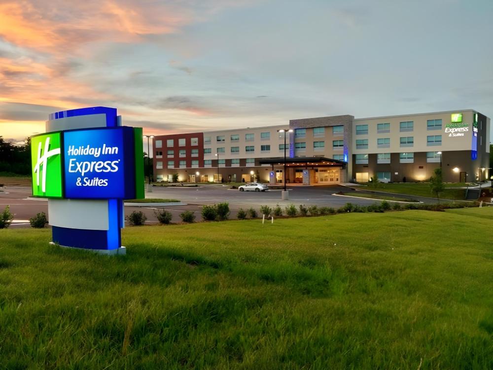 holiday inn express and suites raleigh airport brier creek