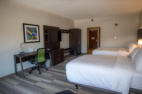 holiday inn express and suites tonawanda buffalo