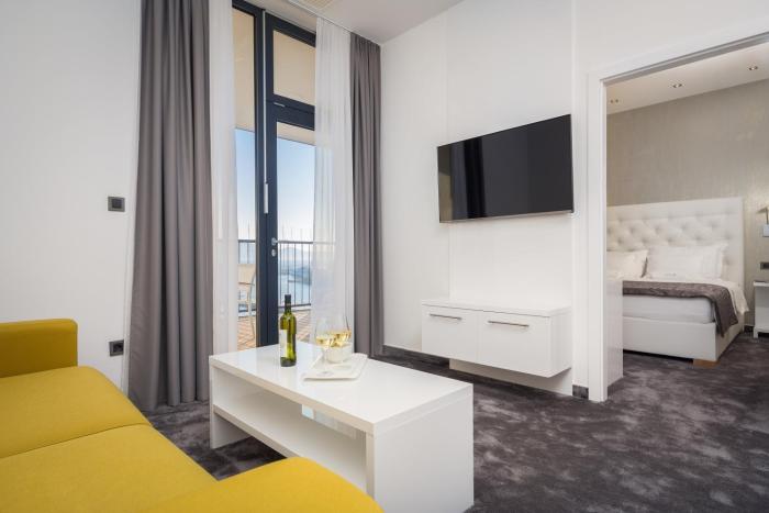 marina baotic apartments