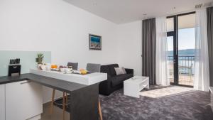 marina baotic apartments