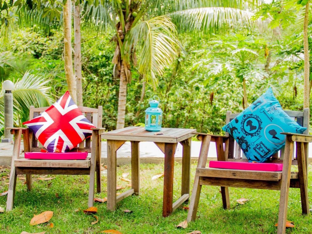 rimthan color cottage