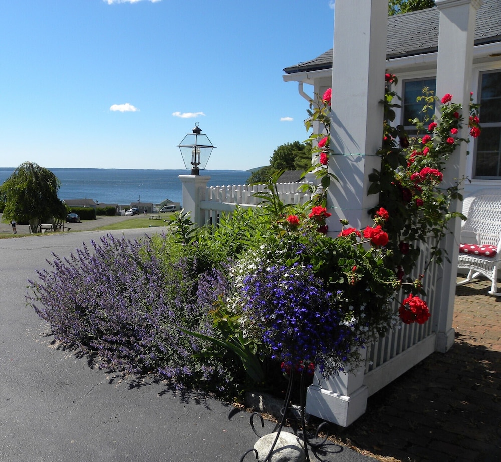 colonial gables oceanfront village