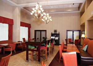 hampton inn martin