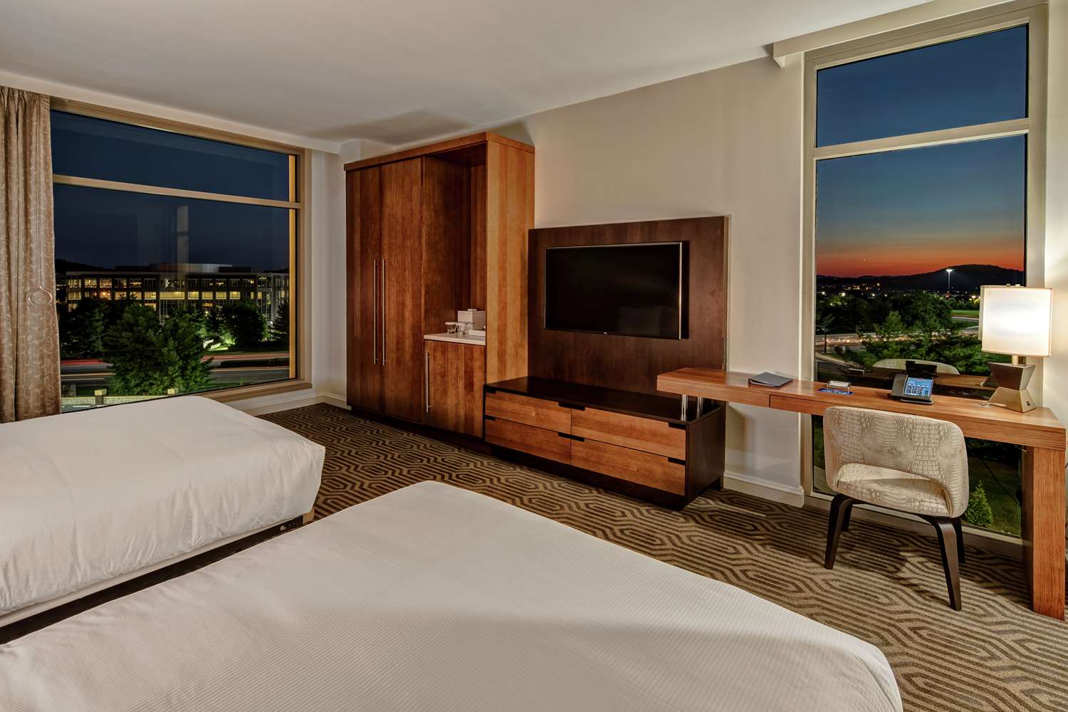 hilton franklin cool springs