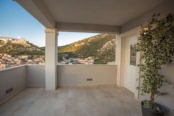 hvar
