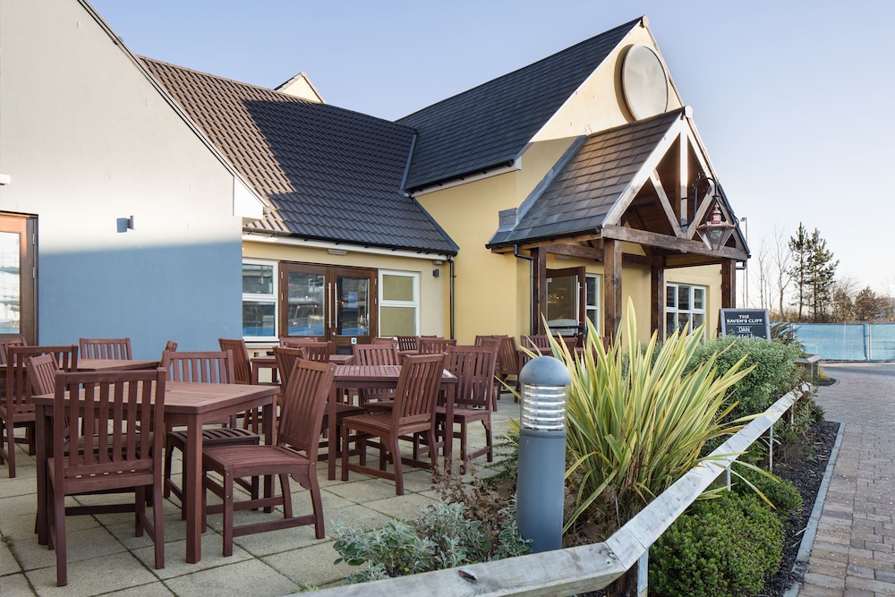 ravens cliff motherwell by marstons inns