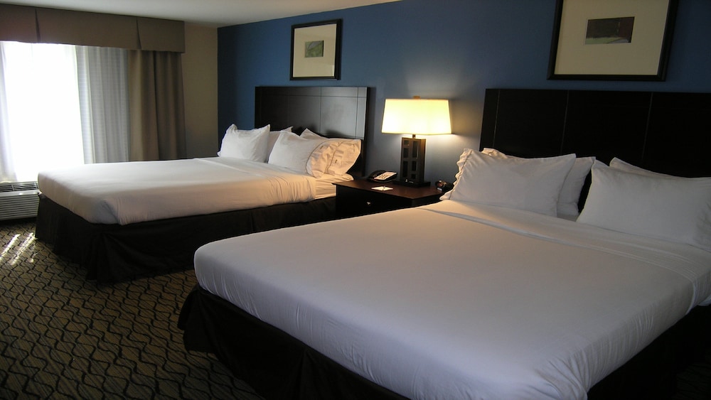 holiday inn express and suites belle vernon by ihg