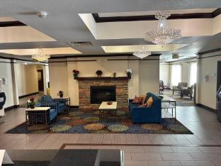 holiday inn express and suites belle vernon by ihg