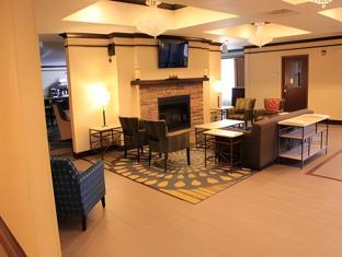 holiday inn express and suites belle vernon by ihg