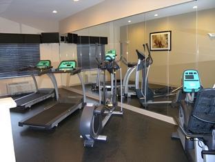 holiday inn express and suites belle vernon by ihg