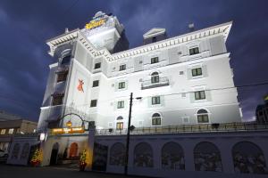 hotel waltz okazaki adults only