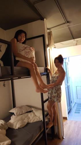 bangkok sanookdee hostel