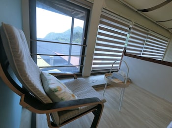 jinguashi cloud mountain homestay bandb