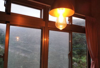 jinguashi cloud mountain homestay bandb