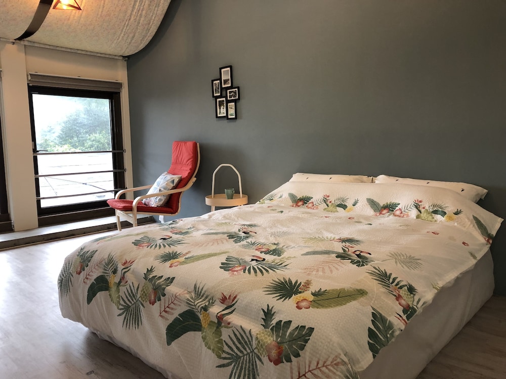 jinguashi cloud mountain homestay bandb