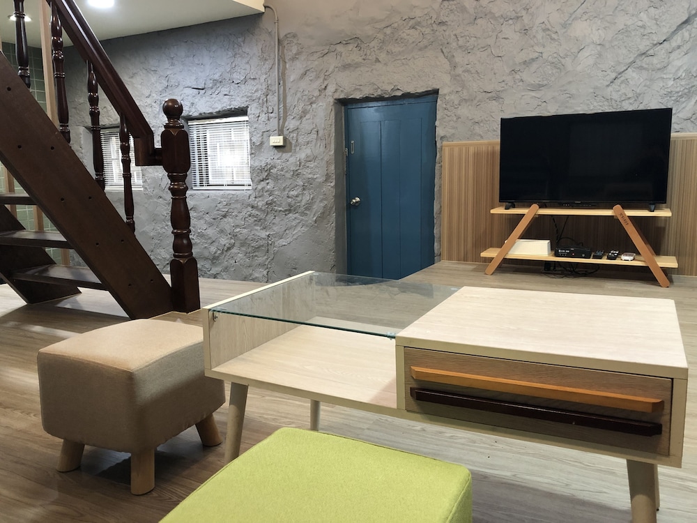 jinguashi cloud mountain homestay bandb