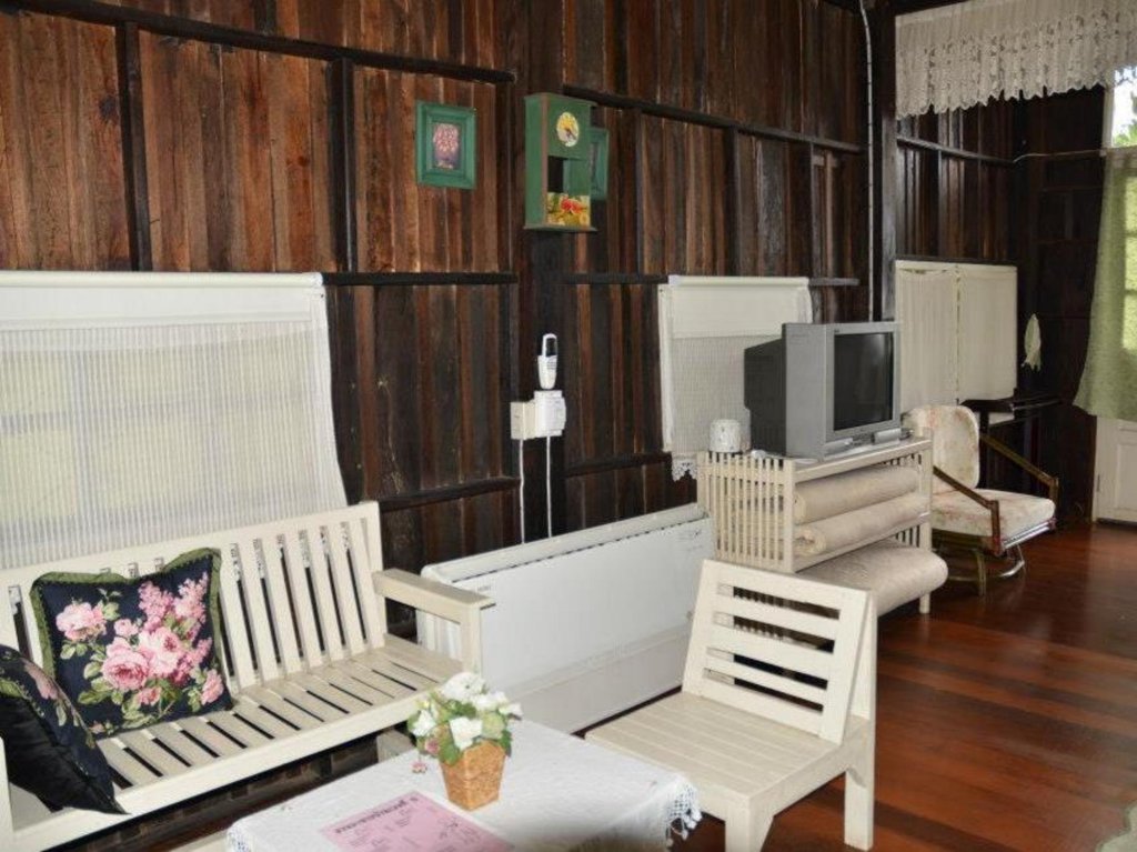 Kiangmok Chalet,Ideally Located In The Prime Touristic Area Of Wang Nam Khieo, Kiangmok Chalet Promises A Relaxing A,3 star
