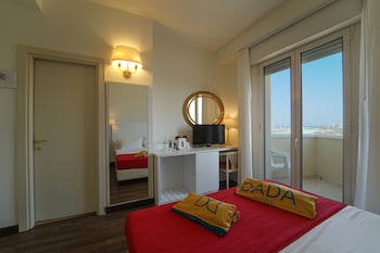 hotel imperial beach