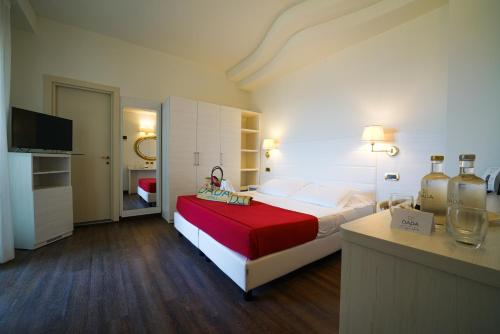 hotel imperial beach