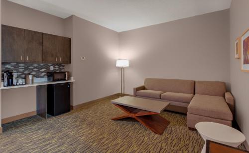 holiday inn tallahassee e capitol univ an ihg hotel