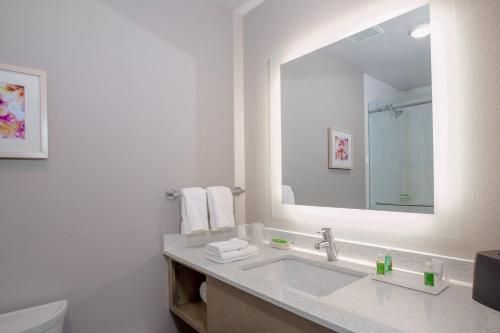 holiday inn tallahassee e capitol univ an ihg hotel