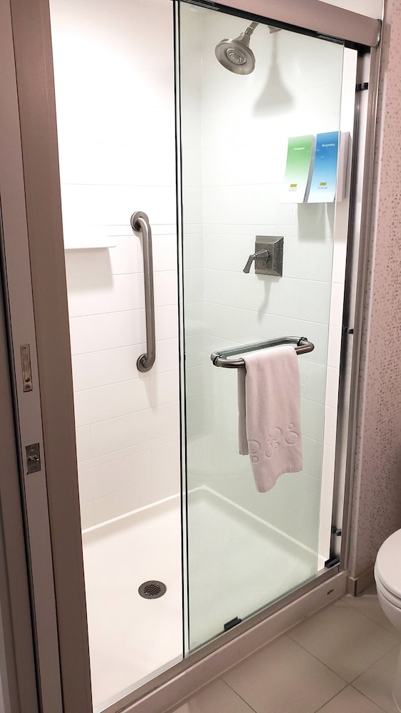 home2 suites by hilton walpole foxboro