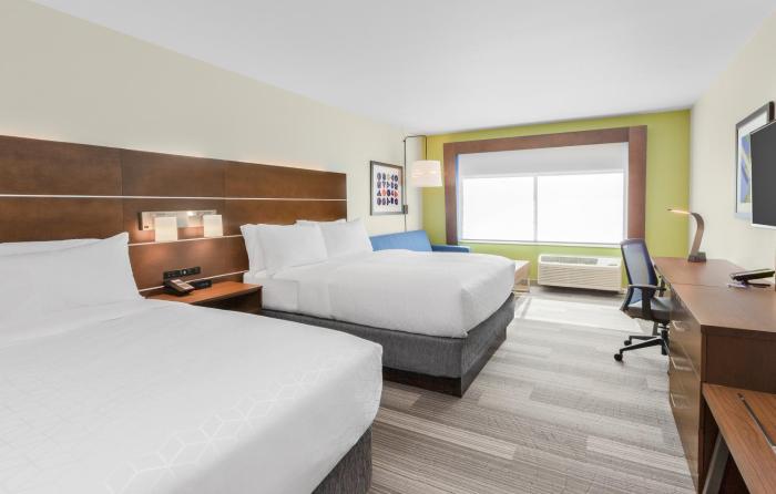 hol inn exp and suites union gap yakima area