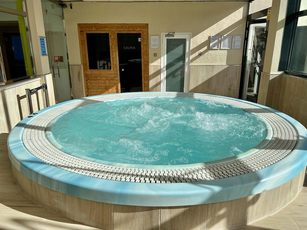 hotel turia granada