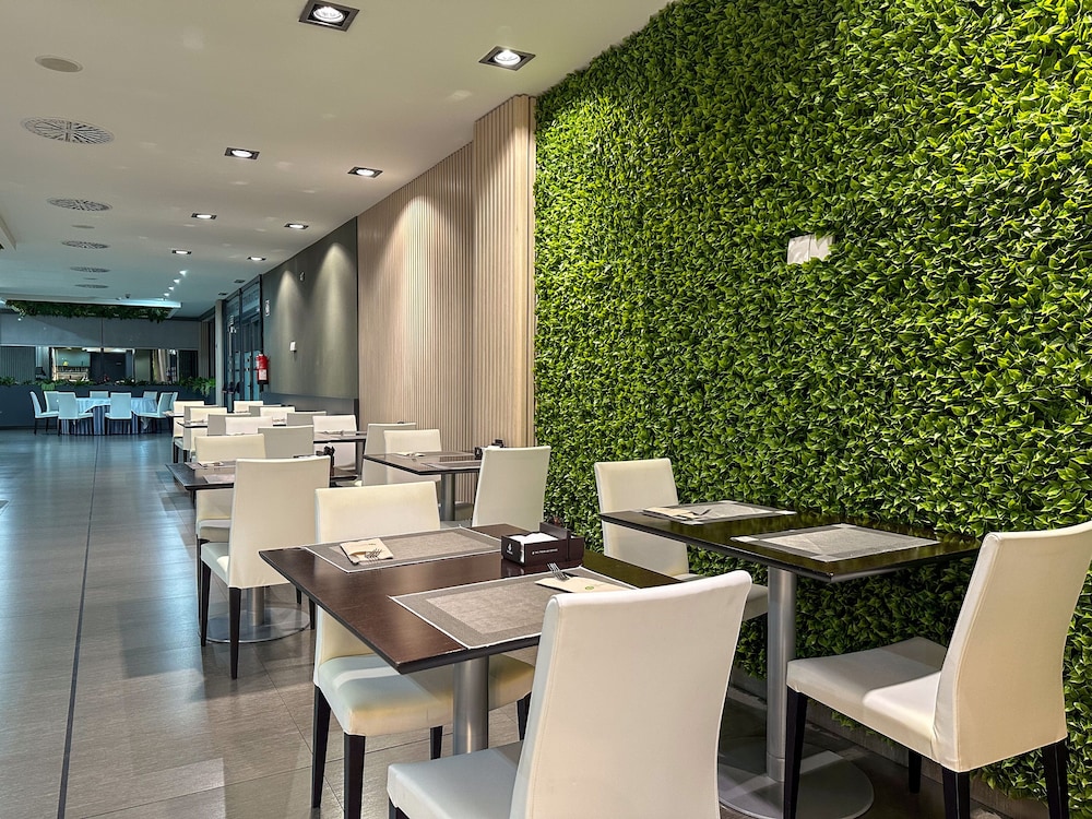 hotel turia granada