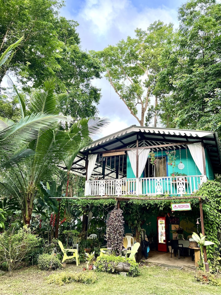 faith glamping dome costa rica