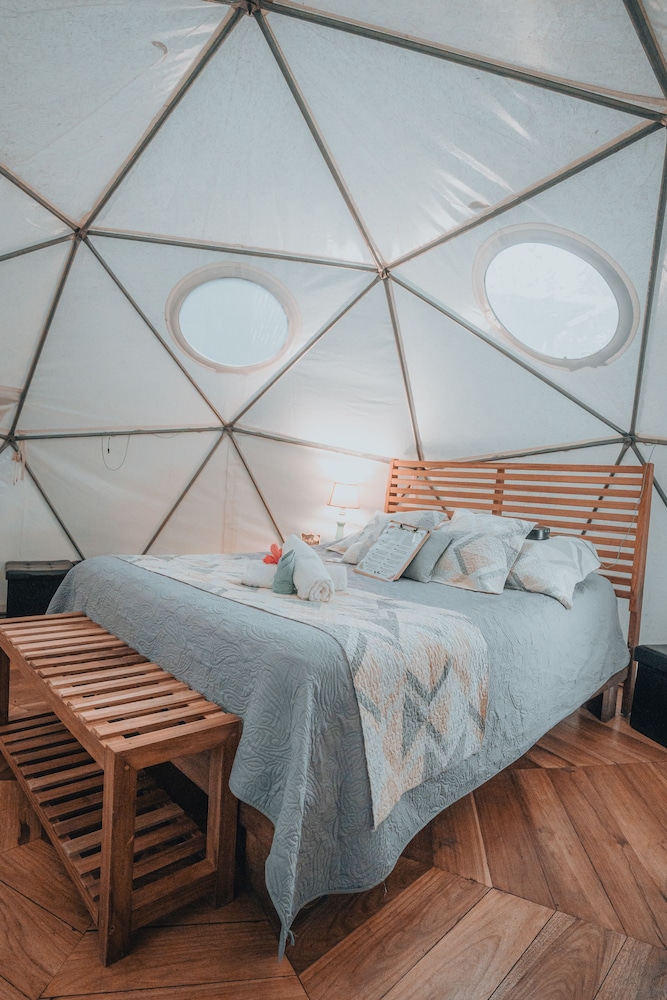 faith glamping dome costa rica