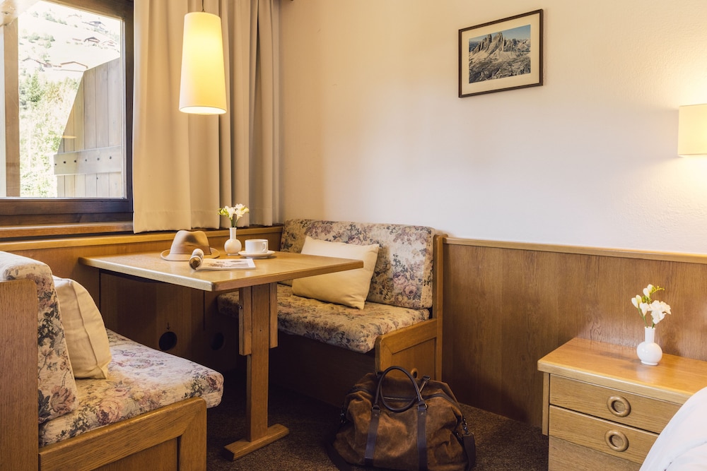 hotel auren