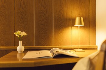 hotel auren