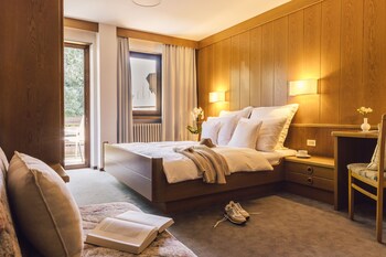 hotel auren
