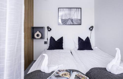 hoom home and hotel