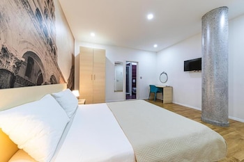 split urban rooms